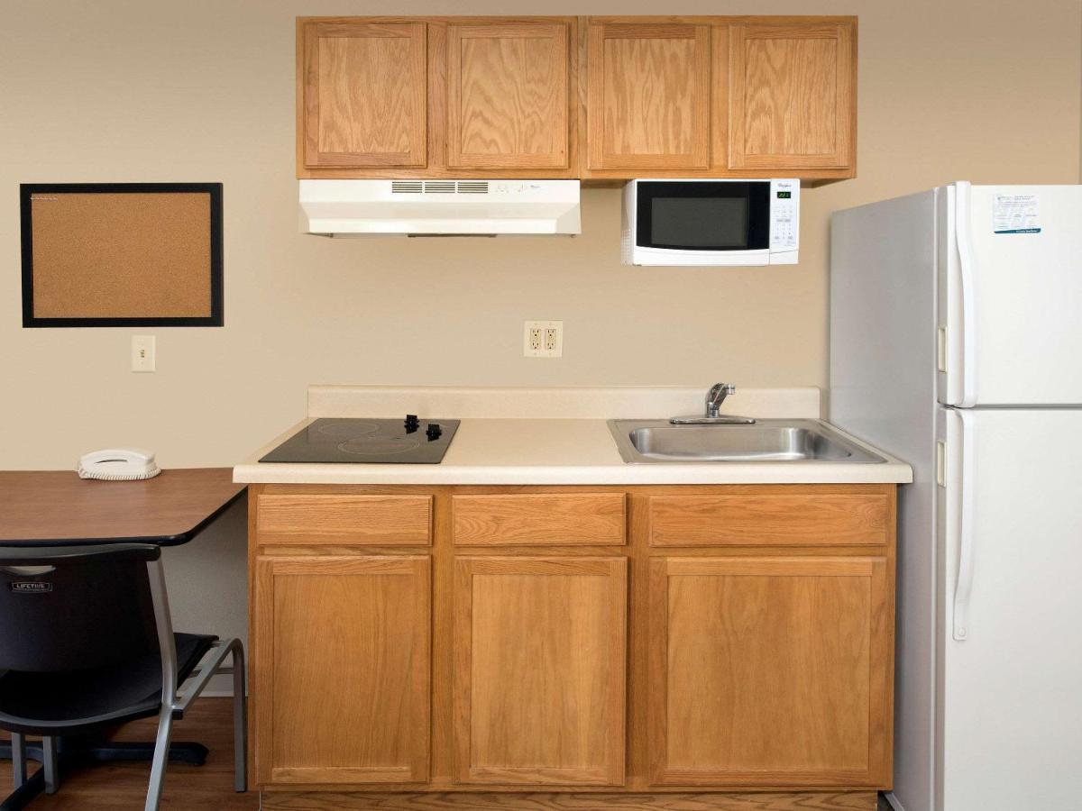 Woodspring Suites Louisville Clarksville Exteriör bild