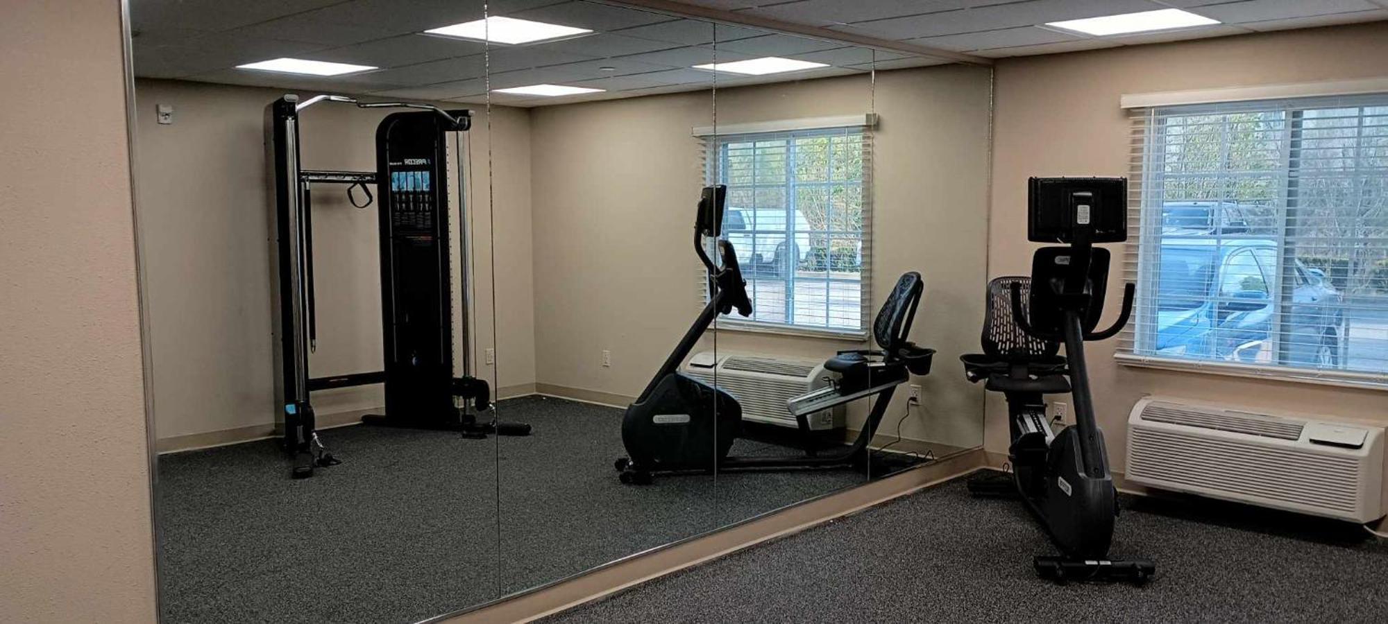 Woodspring Suites Louisville Clarksville Exteriör bild